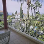 Cactus House Otel 4*