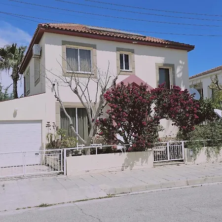 Cactus House Hotel Voroklini