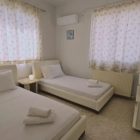 Cactus House 4*